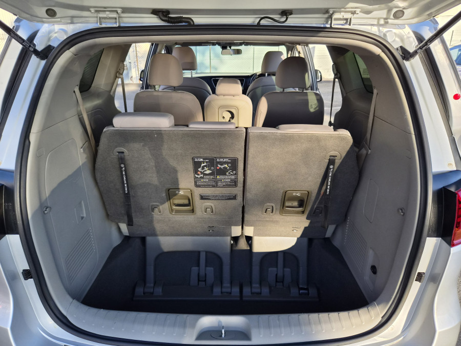 2020 Kia Carnival YP S Van Image 15