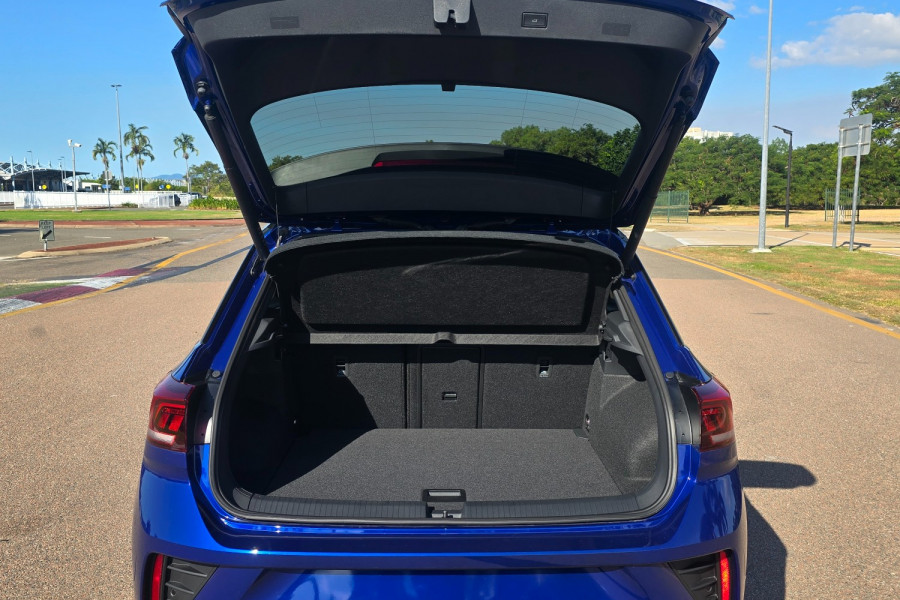 2024 MY25 Volkswagen T-Roc D11 140TSI R-Line SUV Image 11