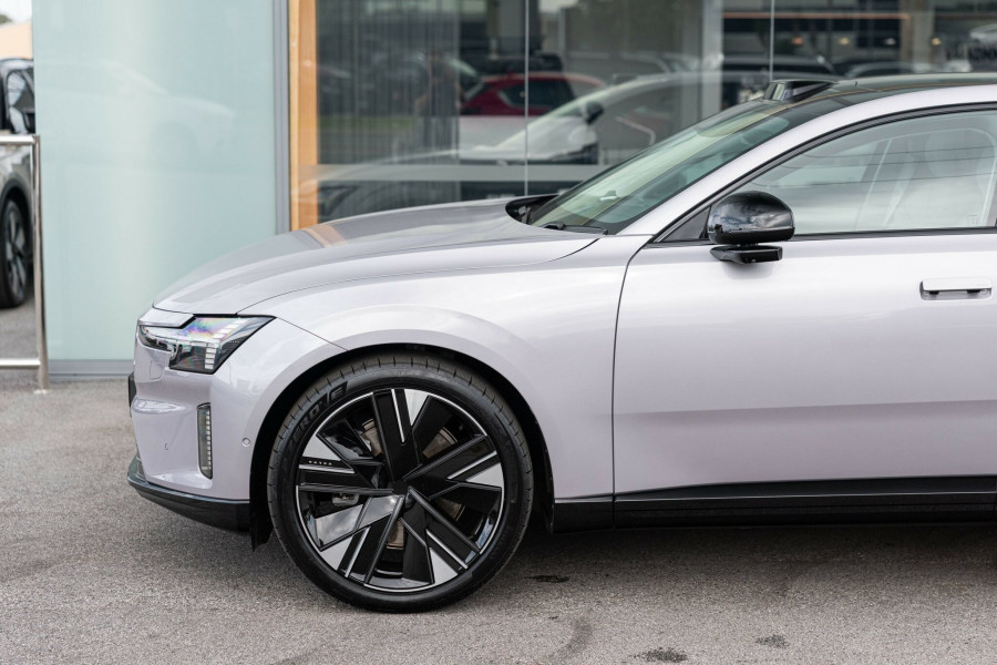 2025 MY26 Volvo ES90  Ultra Single Motor Sedan Image 12