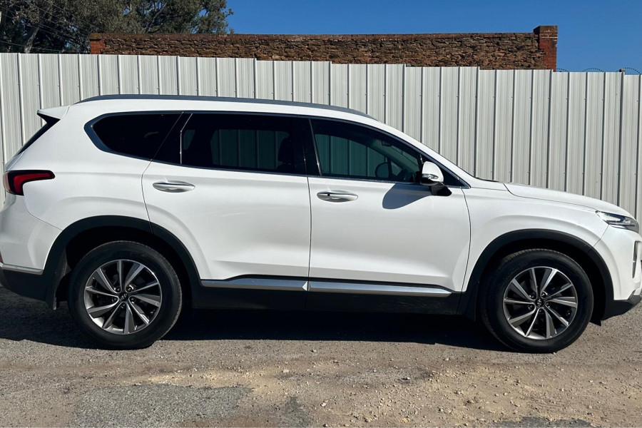 2020 Hyundai Santa Fe TM.2 Elite SUV Image 8