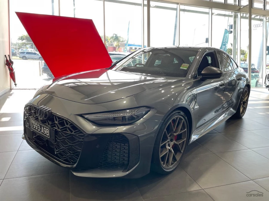 2026 Audi RS 5 Sedan Image 7