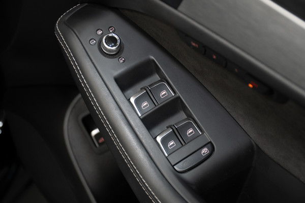 2015 Audi SQ5 TDI SUV Image 15