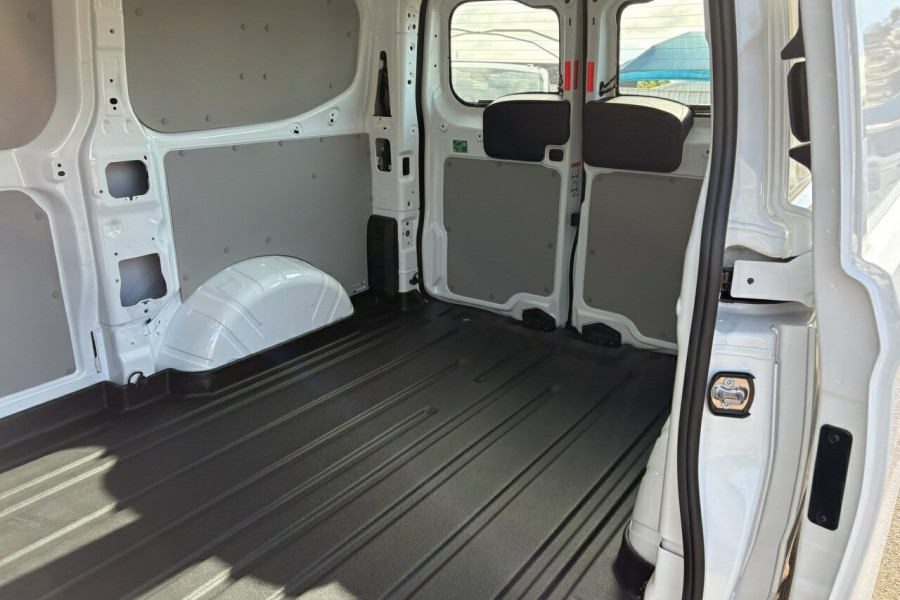 2024 MY24.75 Ford Transit VO 350L Van Image 7
