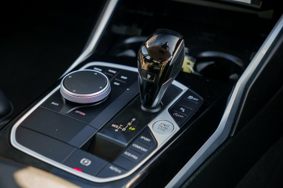 2022 BMW 3 Series G20 320i Luxury Line Sedan Image 12