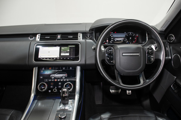 2018 Land Rover Range Rover Sport SDV6 HSE Dynamic SUV image 24