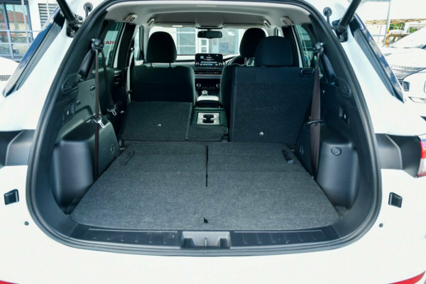 2024 Mitsubishi Outlander ZM LS SUV Image 8