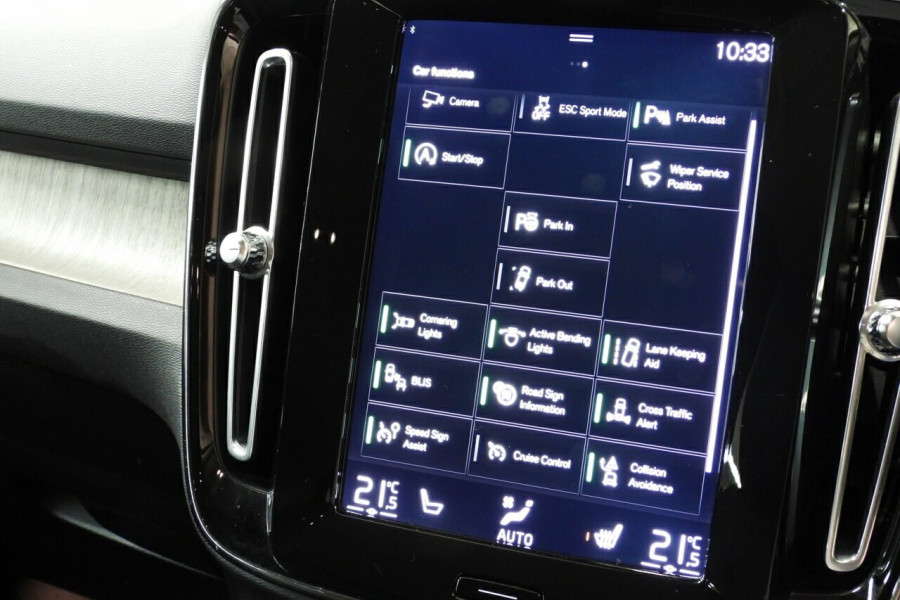 2018 MY19 Volvo XC40 XZ T4 Inscription SUV Image 18