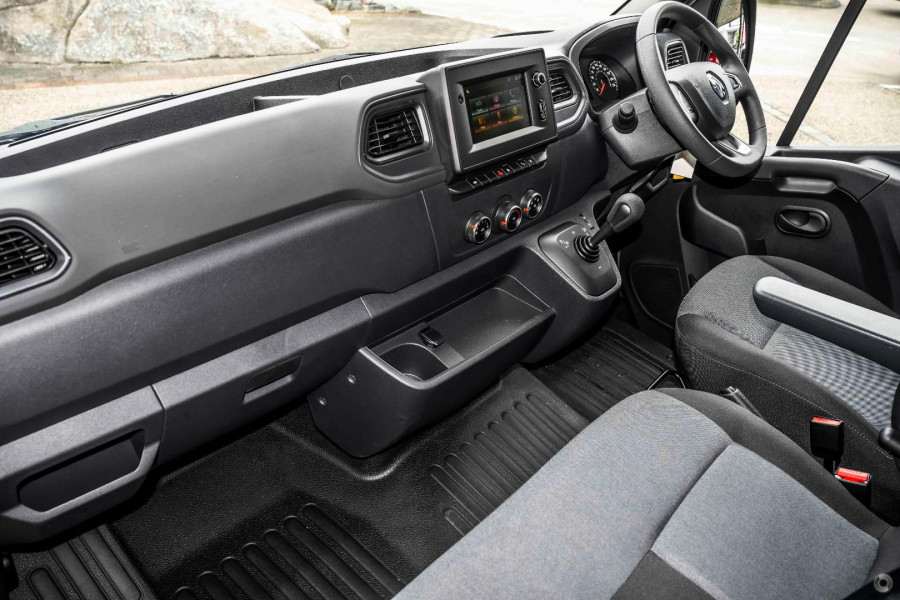 2024 MY25 Renault Master X62 Phase 2 Pro 110kW Van Image 7