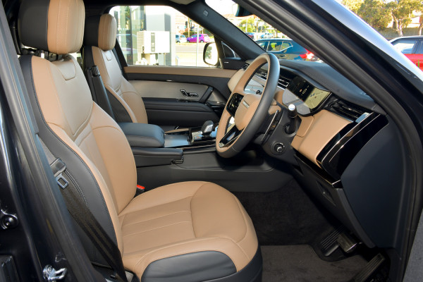2026 Land Rover Range Rover Sport L461 D300 Dynamic SE SUV