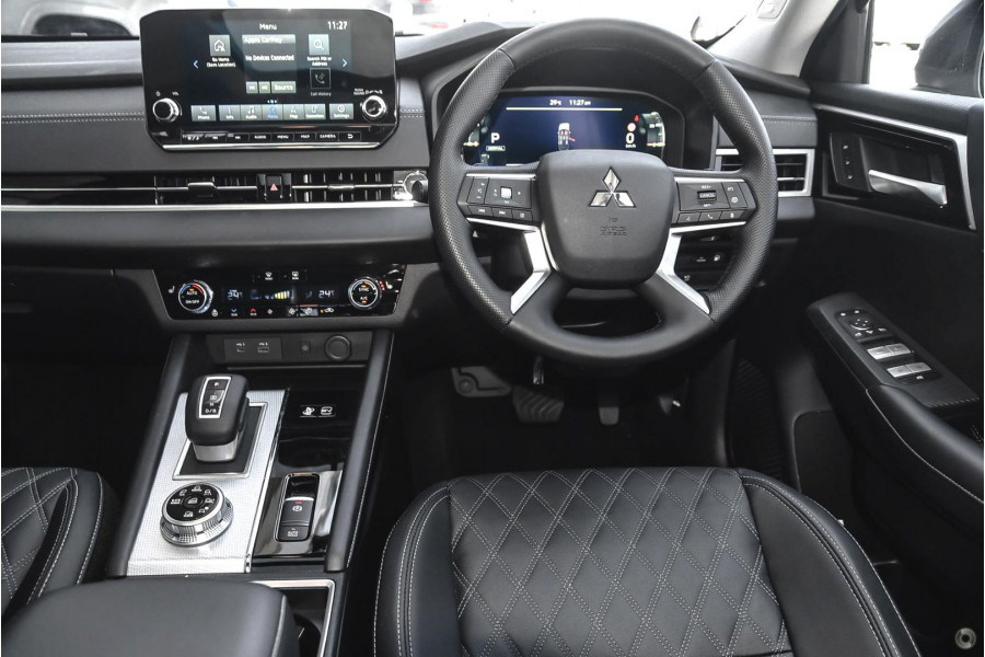 2024 Mitsubishi Outlander ZM PHEV Exceed SUV Image 7