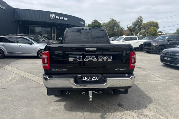 2022 Ram 2500 DJ Laramie Ute Image 3