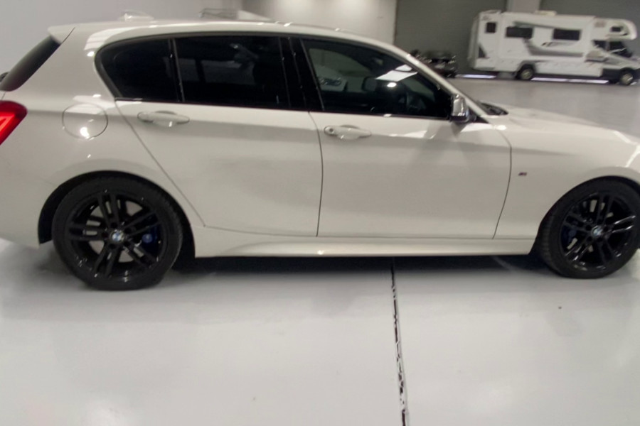 2018 BMW 1 Series F20 LCI-2 M140I Hatch Image 9