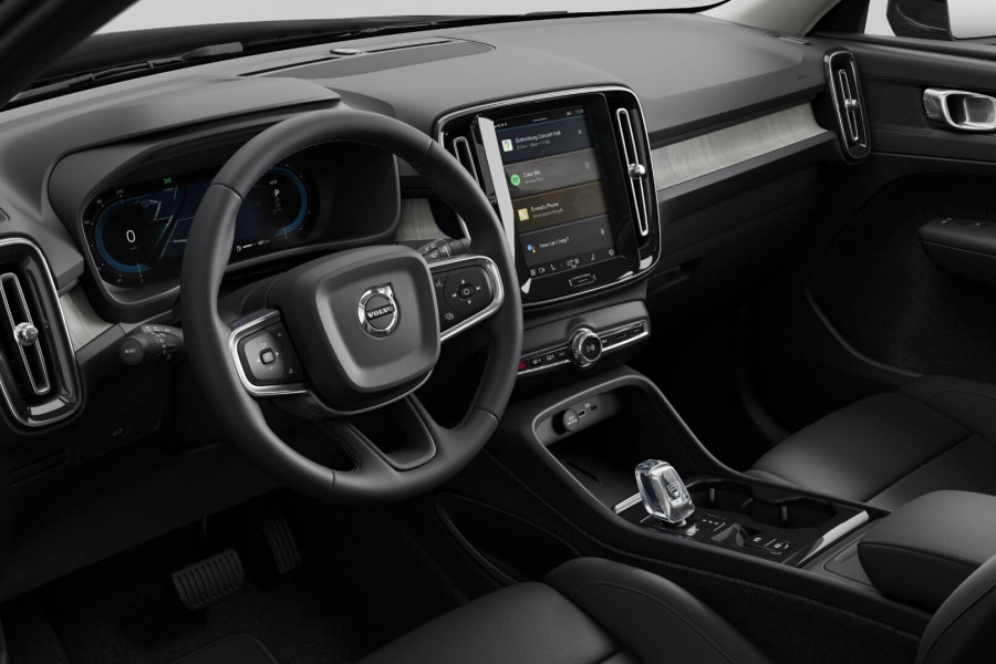 2024 Volvo XC40 XZ Ultimate B4 Bright SUV Image 7