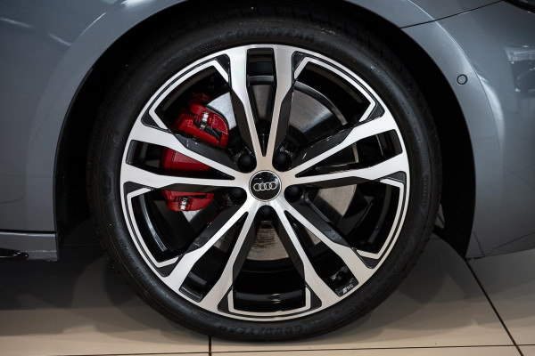 2025 Audi A5 B10 e-hybrid S-Line Wagon