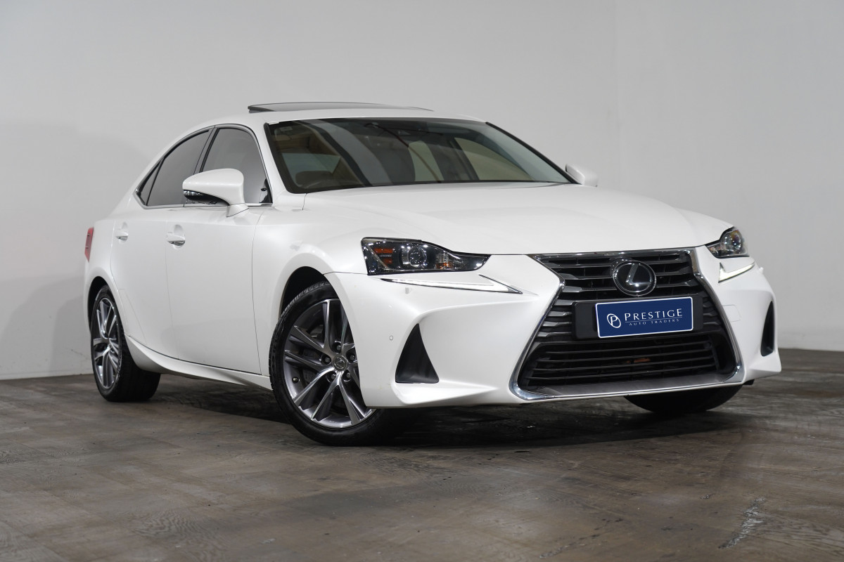 2019 Lexus Is300 Luxury Sedan