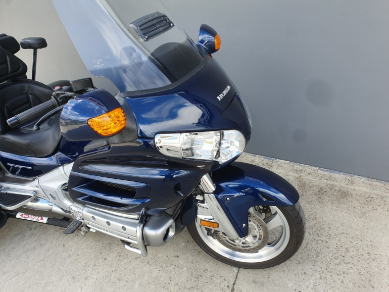 Honda goldwing store 1800 olx