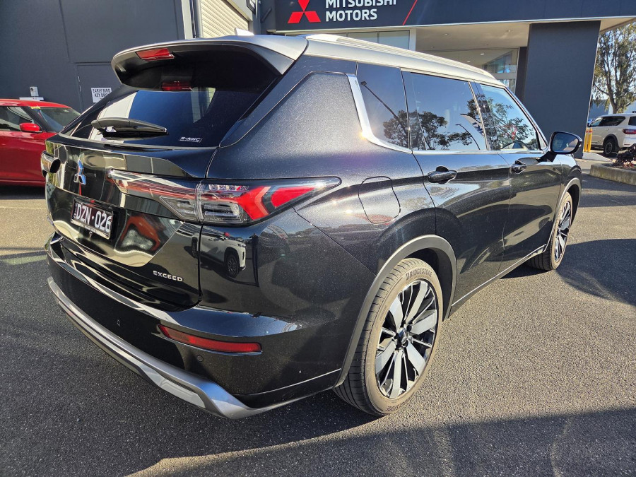 2025 Mitsubishi Outlander ZM Exceed Tourer SUV Image 6