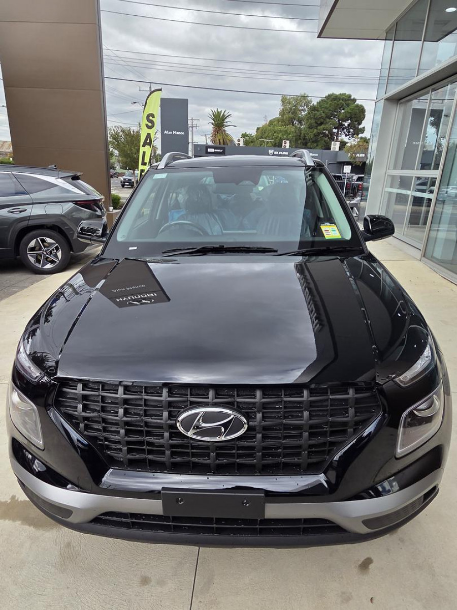 2026 Hyundai Venue QX.V5 Active SUV Image 6