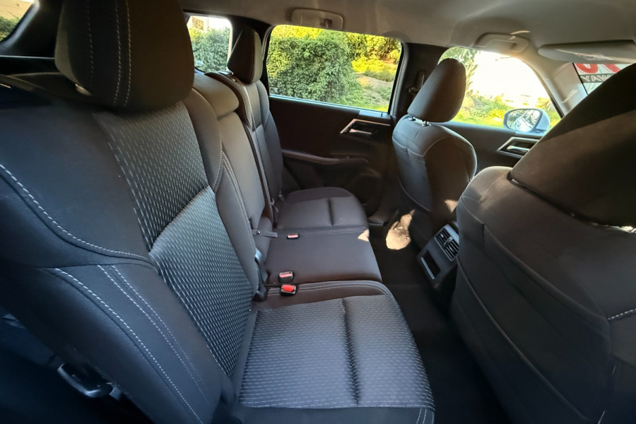 2022 MY24 Mitsubishi Outlander ZM LS SUV Image 17