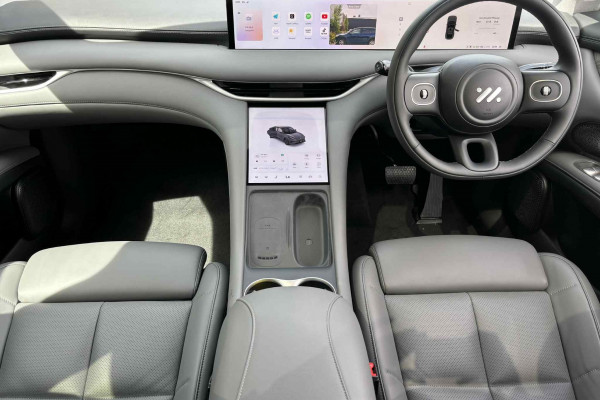 2026 MY25 MG IM6 S12L Premium SUV Image 15