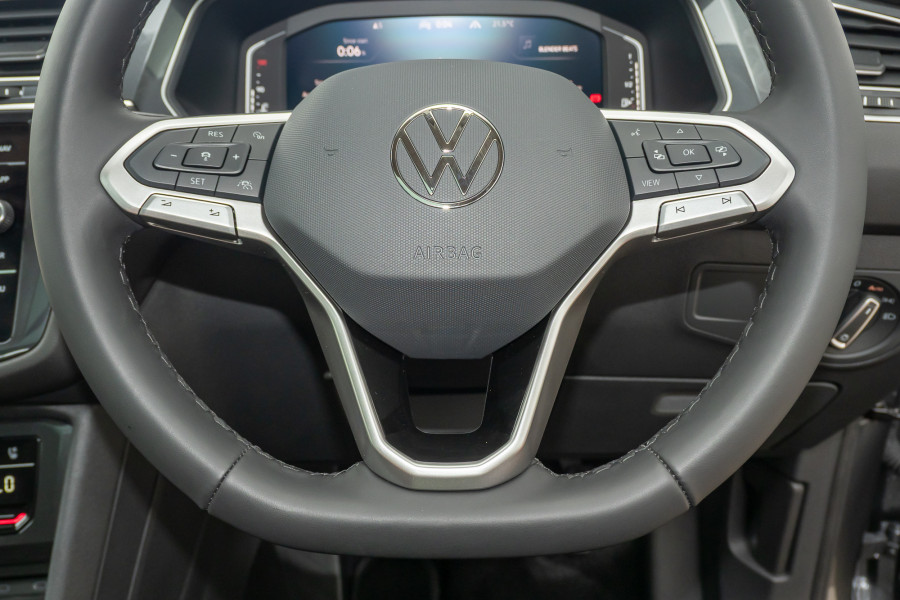2023 MY24 Volkswagen Tiguan 5N 132TSI Life Allspace SUV Image 11
