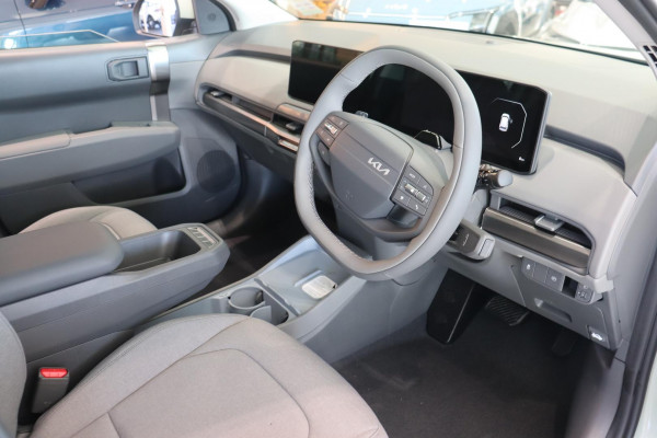 2026 MY27 Kia EV3 SV Air Long Range SUV Image 22