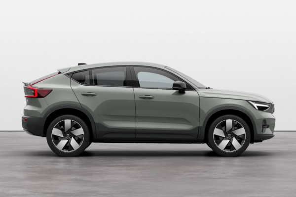 2023 Volvo C40 XK RECHARGE Pure Electric SUV Image 2