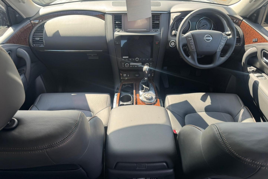 2024 Nissan Patrol Y62 Series 5 Ti-L SUV Image 11