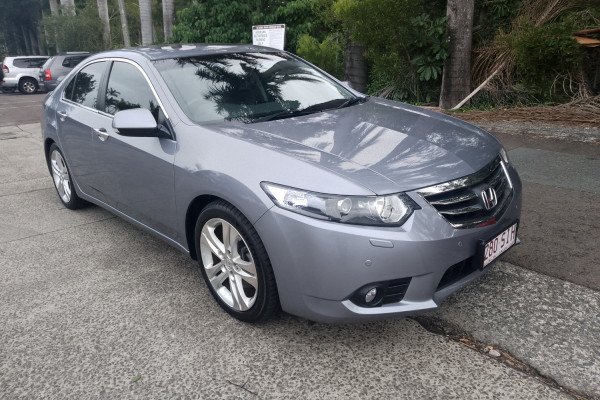 2012 Honda Accord Euro 8th Gen Luxury Sedan Image 5