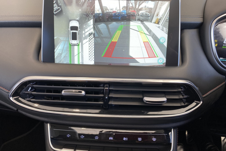 2025 MY23 MG HS Plug-in Hybrid SAS23 Essence SUV Image 13