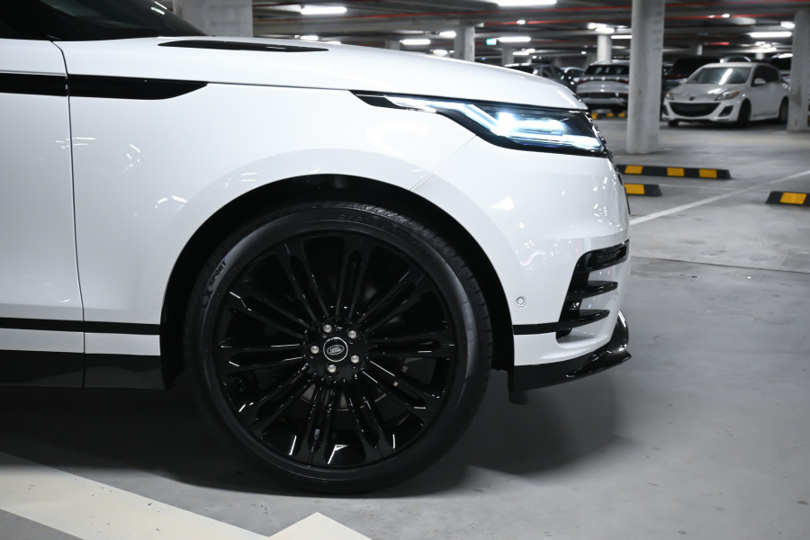 2026 MY25 Land Rover Range Rover Velar L560 P250 Dynamic SE SUV