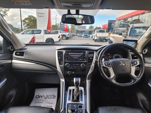 2018 Mitsubishi Pajero Sport QE4E46 Exceed SUV Image 7