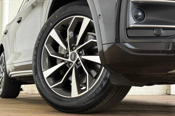 2023 Audi Q5 FY 45 TFSI sport SUV Image 3