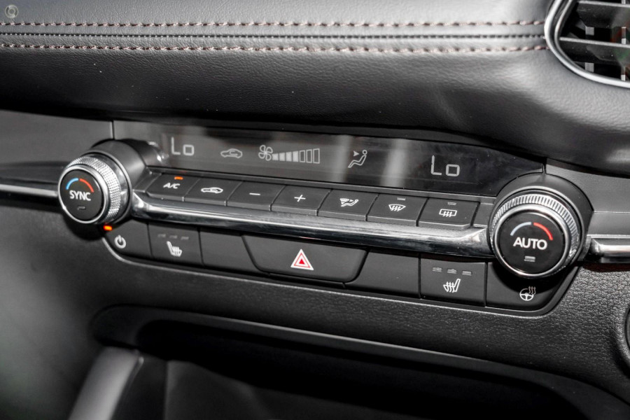 2026 Mazda 3 BP Series G25 GT Hatch Image 18