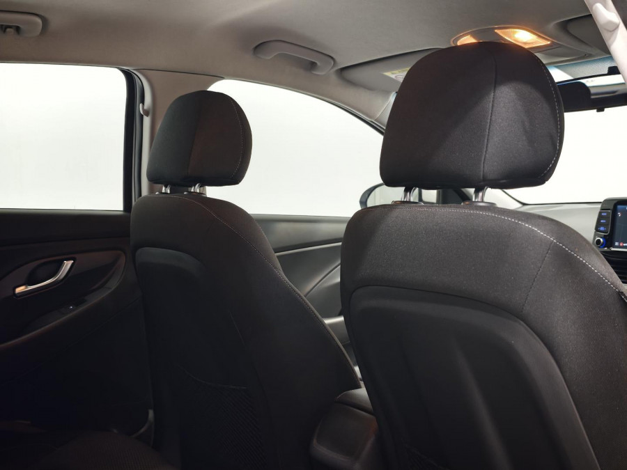2018 Hyundai i30 PD Active Hatch Image 16