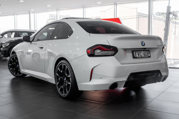 2024 BMW 2 Series G42 230i M Sport Coupe image 2