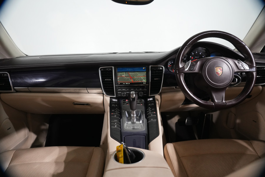 2015 Porsche Panamera Coupe