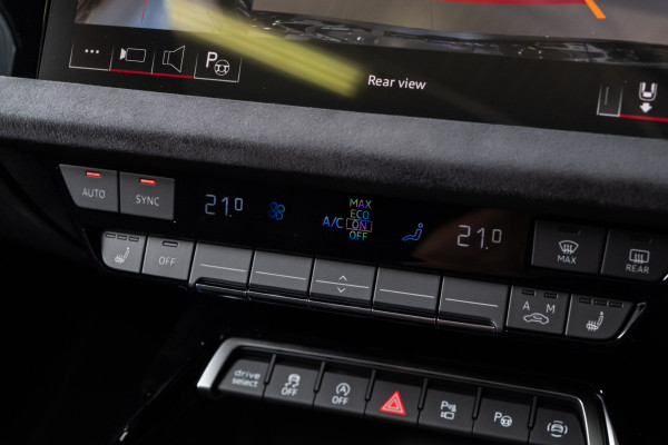 2025 Audi RS 3 GY  Hatch image 13