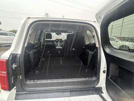 2024 GWM Tank 500 Ultra Hybrid SUV image 5