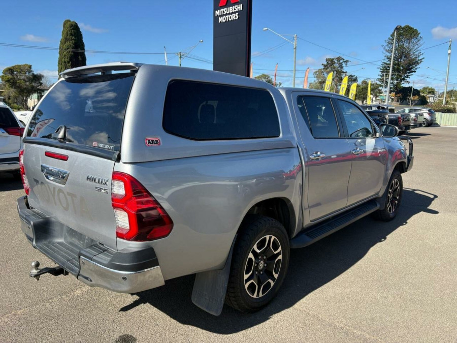 2023 Toyota HiLux GUN126R SR5 Ute Image 11
