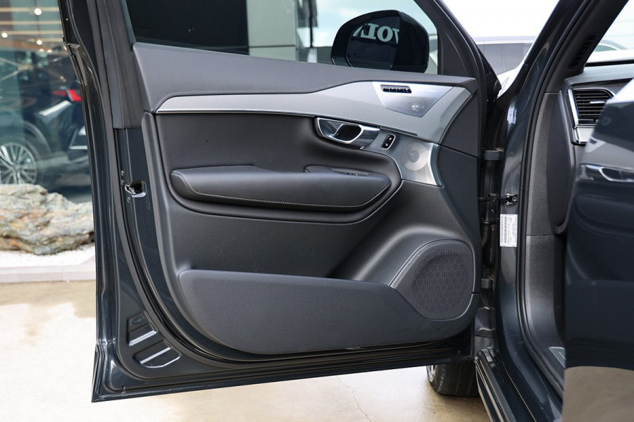 2021 Volvo XC90 MY21 AWD Recharge Plug-In Hybrid SUV Image 26