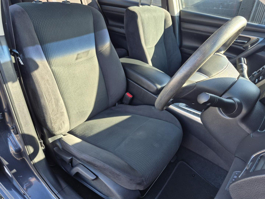 2016 Nissan Altima L33 ST Sedan Image 6