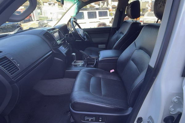 2012 MY13 Toyota LandCruiser VDJ200R GXL SUV Image 27