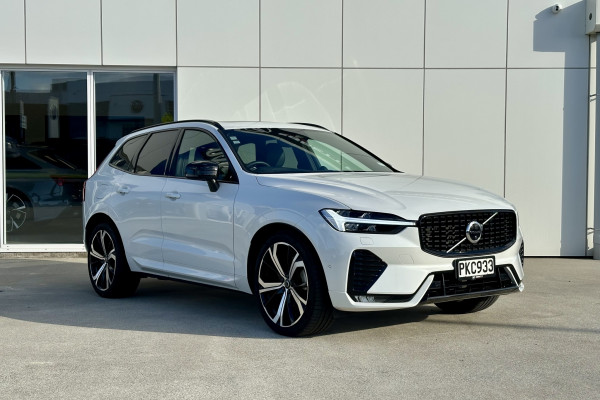 2022 Volvo XC60 B6 AWD R-Design SUV