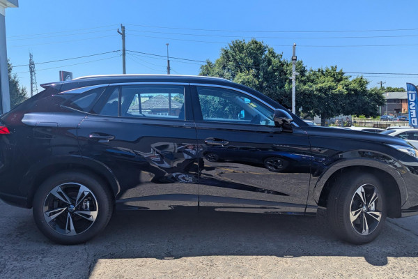 2024 MY24.5 MG HS AS33 Vibe SUV