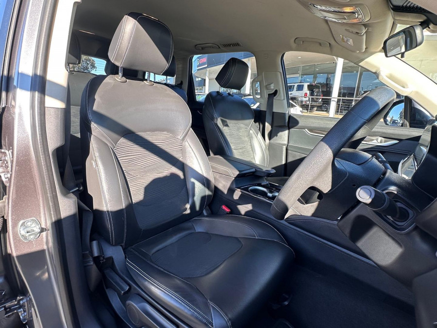 2022 LDV D90 SV9A  SUV Image 15