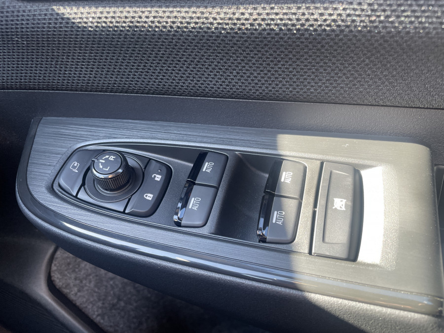 2026 Subaru Outback  7GEN AWD Premium Special Edition SUV Image 12