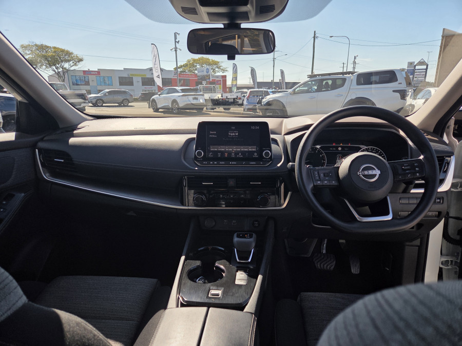 2024 MY25 Nissan X-Trail T33 ST SUV Image 11