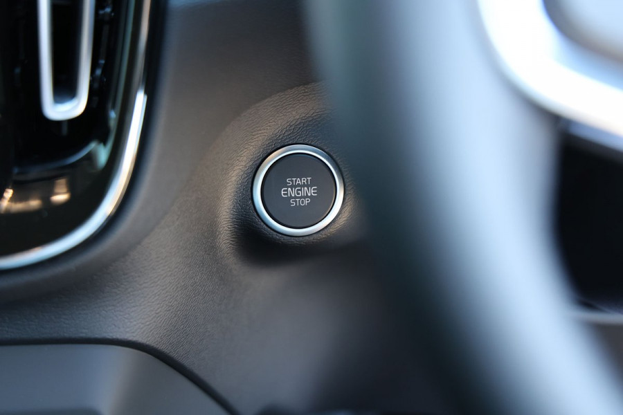 2026 Volvo XC40 XZ Plus B4 SUV Image 17