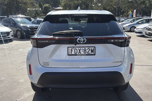 2023 Toyota Yaris Cross MXPJ10R GX SUV Image 8